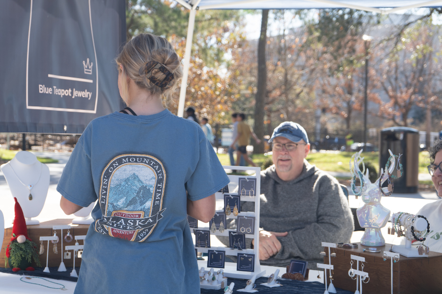 Customers at Art Market in Finlay Park
